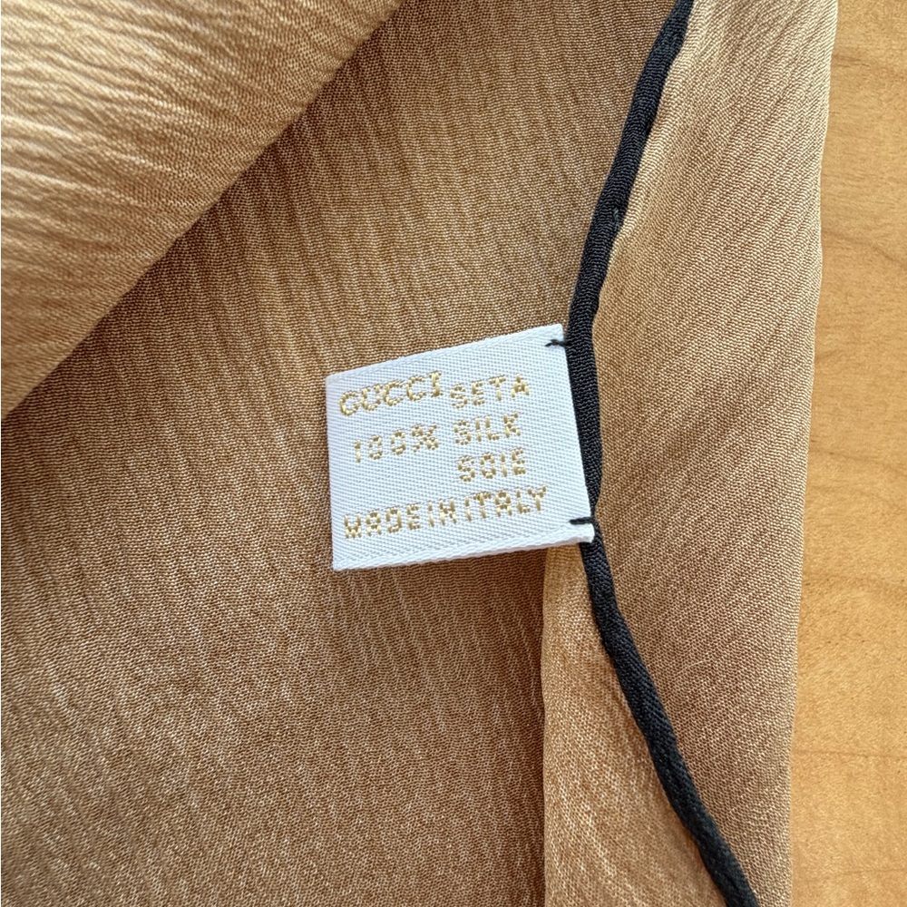 Gucci Beige Neutral tone Fringed Scarf- 100% silk - Picture 5 of 7
